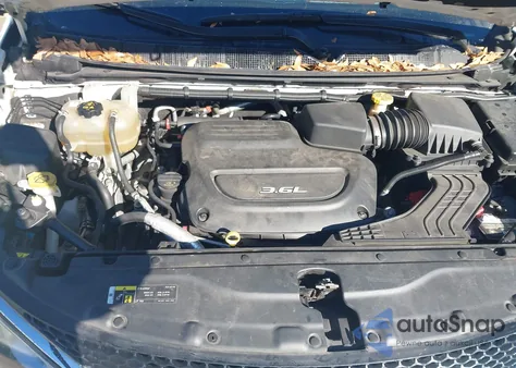 2018 Chrysler Pacifica Limited from USA, damaged, VIN 2C4RC1GG2JR320483